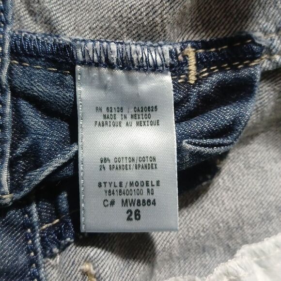 4179....Guess Jeans Daredevil Bootcut Size 26, 27"Inseam 6"Rise - Picture 6 of 6
